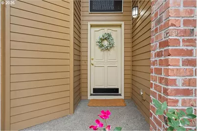 17940 SW 109th Ave, Tualatin, OR 97062 - Photo 2
