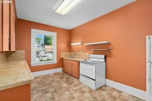 535 NE Knott St, Portland, OR 97212 - Photo 28
