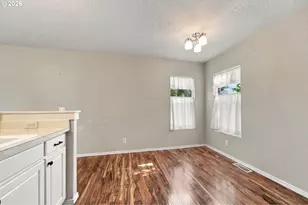 11615 Bunting Ln, Aurora, OR 97002 - Photo 20