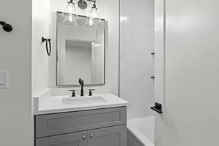 11075 SW 61st Ave, Portland, OR 97219 - Photo 12