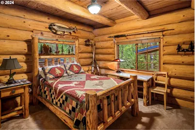 58200 E Marmot Rd, Sandy, OR 97055 - Photo 34