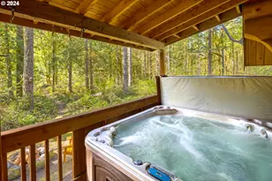 58200 E Marmot Rd, Sandy, OR 97055 - Photo 16