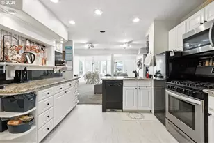 15745 SW Windham Terrace, Portland, OR 97224 - Photo 32