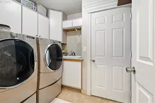 15745 SW Windham Terrace, Portland, OR 97224 - Photo 6