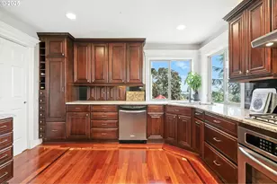 15745 SW Windham Terrace, Portland, OR 97224 - Photo 10