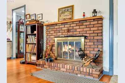 35173 Willette Ln, Astoria, OR 97103 - Photo 8