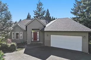 172 Palos Verdes, White Salmon, WA 98672 - Photo 1