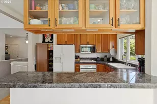 172 Palos Verdes, White Salmon, WA 98672 - Photo 16