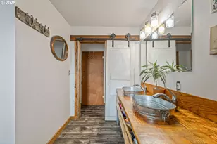 1201 N Hwy 26, Madras, OR 97741 - Photo 20