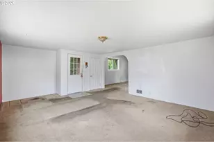 355 N Grove Ct, Eugene, OR 97404 - Photo 6