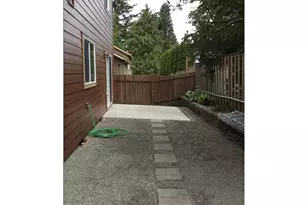 2013 NW Bella Vista Dr, Gresham, OR 97030 - Photo 18