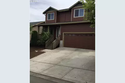 2013 NW Bella Vista Dr, Gresham, OR 97030 - Photo 1