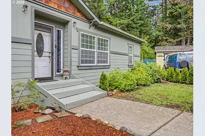 24683 E Cedar Hill Pl, Welches, OR 97067 - Photo 2