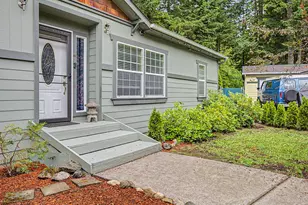 24683 E Cedar Hill Pl, Welches, OR 97067 - Photo 2