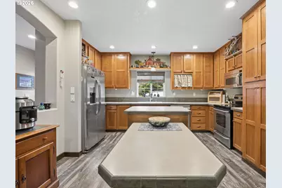24683 E Cedar Hill Pl, Welches, OR 97067 - Photo 18