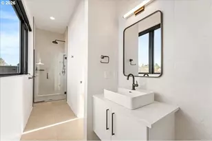 2268 SE Division St, Portland, OR 97202 - Photo 16