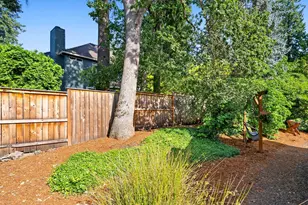6605 SW Wisteria Pl, Beaverton, OR 97008 - Photo 36