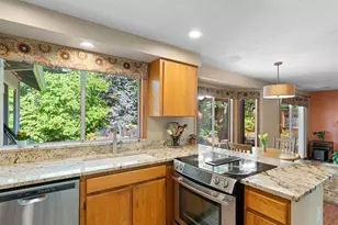 6605 SW Wisteria Pl, Beaverton, OR 97008 - Photo 24