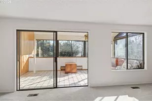 2281 Ridgeway Dr, Eugene, OR 97401 - Photo 10