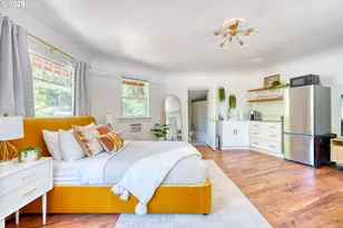 9647 SW Capitol Hwy, Portland, OR 97219 - Photo 16