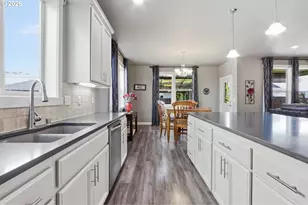9718 NE 106th St, Vancouver, WA 98662 - Photo 8