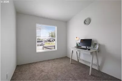 365 SW 7th Ave, Mill City, OR 97360 - Photo 24