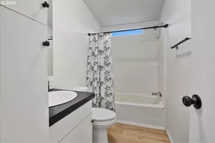 365 SW 7th Ave, Mill City, OR 97360 - Photo 18