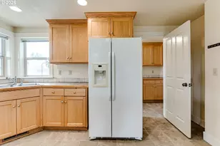 1620 Samuel Dr, Cottage Grove, OR 97424 - Photo 16