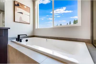 8799 N Hollingsworth St, Camas, WA 98607 - Photo 46