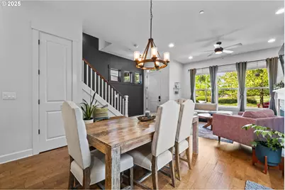 28945 SW Costa Cir, Wilsonville, OR 97070 - Photo 12