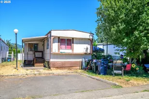 2145 31st St, Springfield, OR 97477 - Photo 2