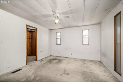 2145 31st St #23, Springfield, OR 97477 - Photo 22