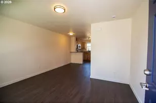 1638 S St, Springfield, OR 97477 - Photo 14