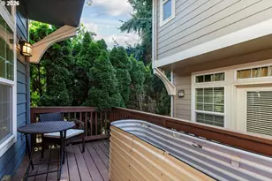 2150 NE Multnomah St, Portland, OR 97232 - Photo 14