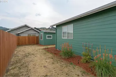 400 N Bridge St, Sheridan, OR 97378 - Photo 42