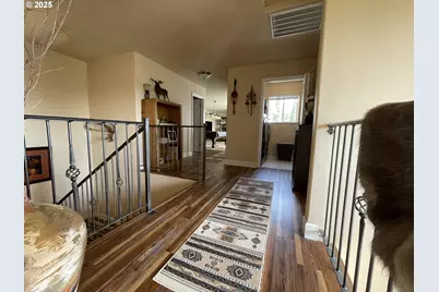 1584 NW Avery St, Roseburg, OR 97471 - Photo 20