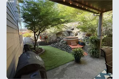 1584 NW Avery St, Roseburg, OR 97471 - Photo 40
