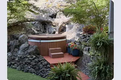 1584 NW Avery St, Roseburg, OR 97471 - Photo 38