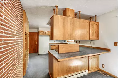 28250 SW Farmington Rd, Hillsboro, OR 97123 - Photo 10