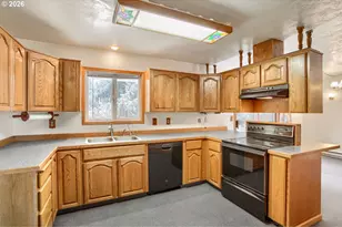 28250 SW Farmington Rd, Hillsboro, OR 97123 - Photo 8