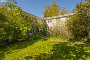 6810 NE Hancock St, Portland, OR 97213 - Photo 32