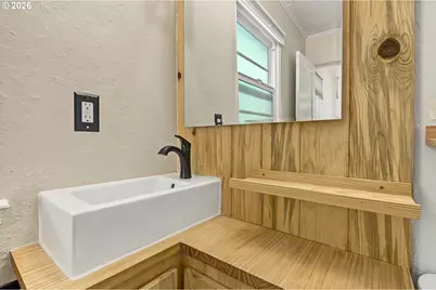 6810 NE Hancock St, Portland, OR 97213 - Photo 20