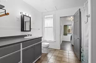 1321 SE Mill St, Roseburg, OR 97470 - Photo 36