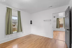 1321 SE Mill St, Roseburg, OR 97470 - Photo 16