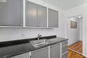 1321 SE Mill St, Roseburg, OR 97470 - Photo 6