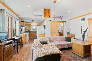 1321 SE Mill St, Roseburg, OR 97470 - Photo 24