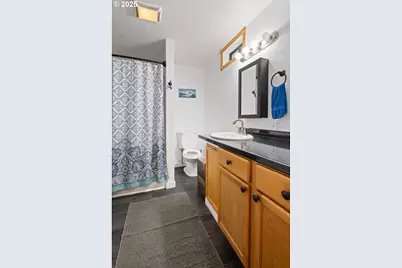 1321 SE Mill St, Roseburg, OR 97470 - Photo 30