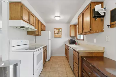 14845 NW Hunters Dr, Beaverton, OR 97006 - Photo 38