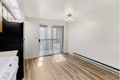 650 SW Meadow Dr #219, Beaverton, OR 97006 - Photo 12