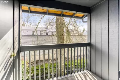 650 SW Meadow Dr #219, Beaverton, OR 97006 - Photo 20